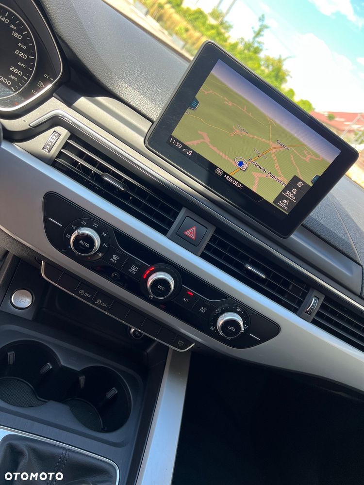 Audi A4 Avant 2.0 TDI - 21