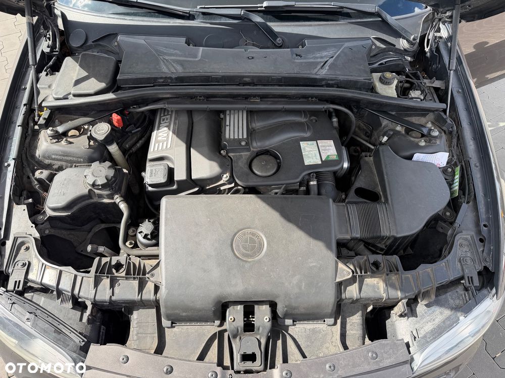 BMW Seria 1 120i - 8