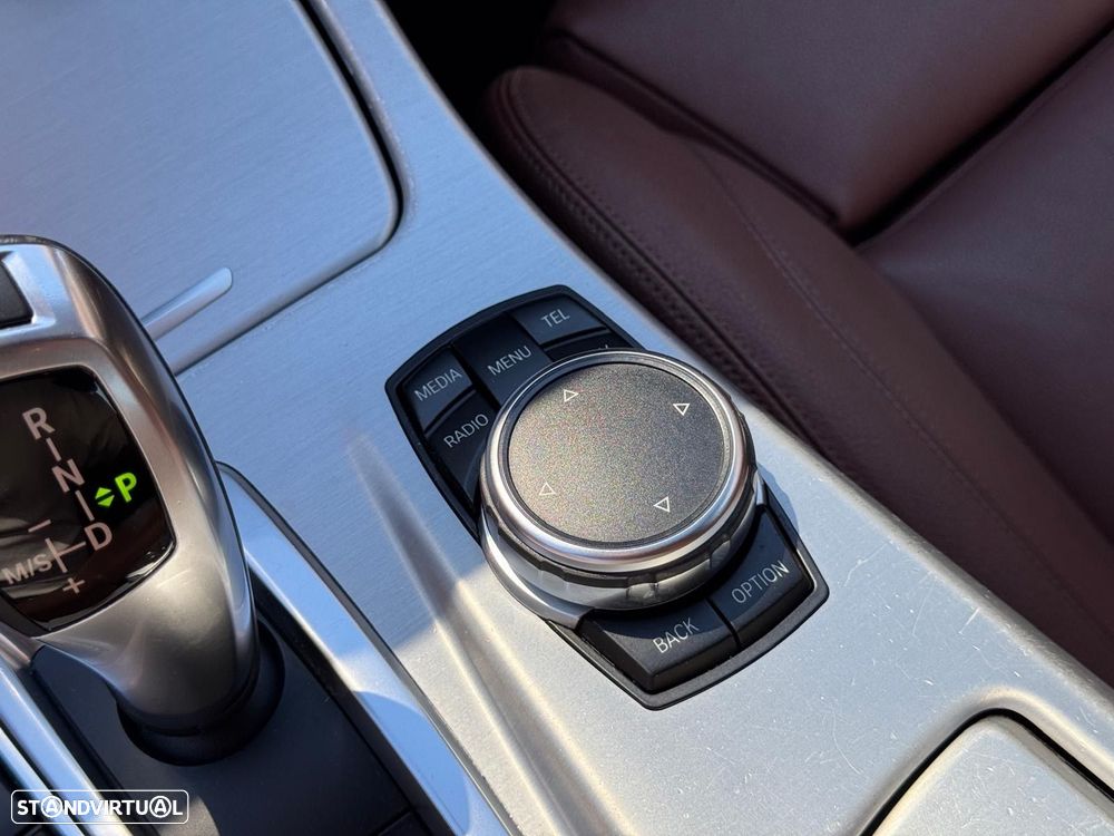 BMW 520 d Line Luxury Auto - 22