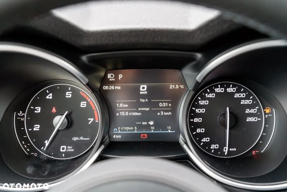 Alfa Romeo Stelvio 2.0 Turbo Veloce Q4 - 29