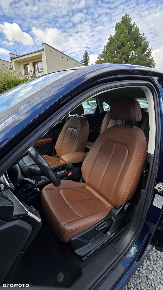 Audi Q3 Sportback 35 TFSI S-Line - 12