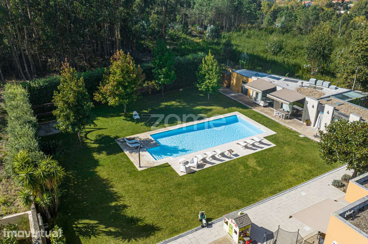 Moradia de Luxo T5, Vila Nova de Anha, Viana do Castelo - Grande imagem: 5/60