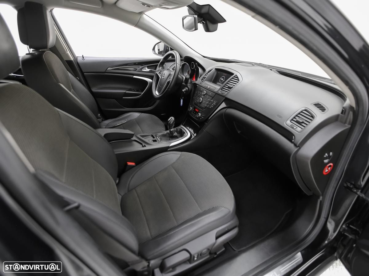 Opel Insignia - 9