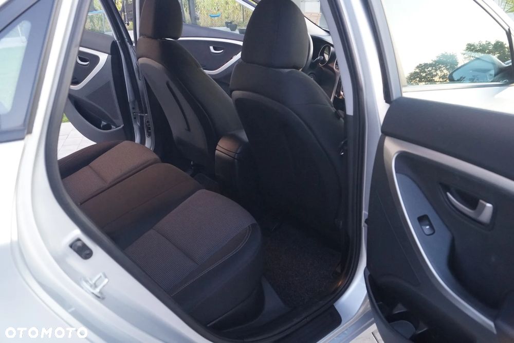 Hyundai i30 - 19