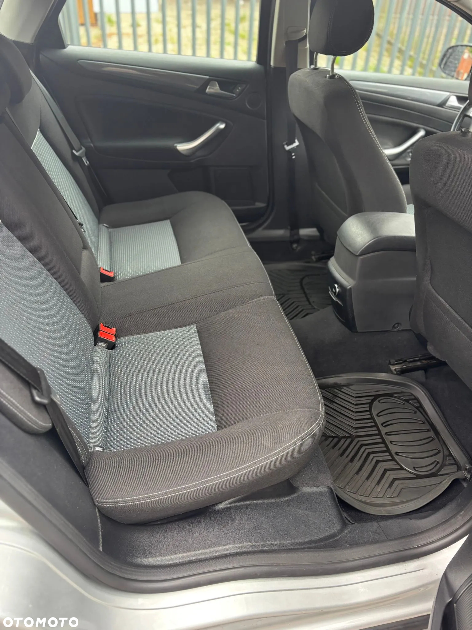 Ford Mondeo 2.0 TDCi Trend - 10