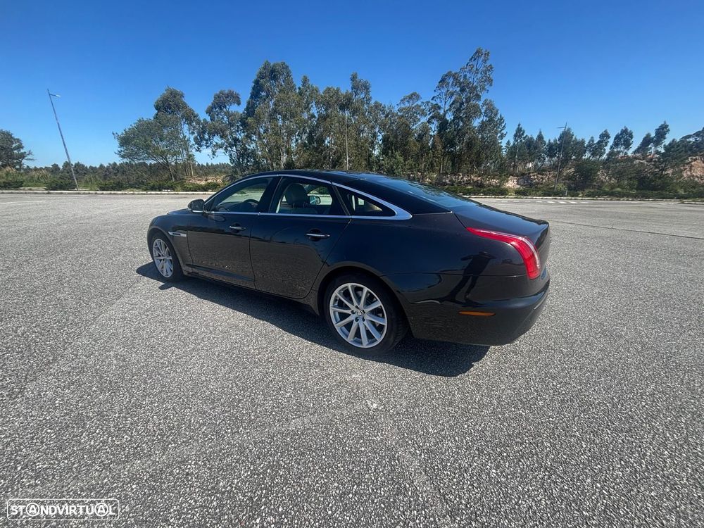 Jaguar XJ 3.0 D V6 Luxury - 1