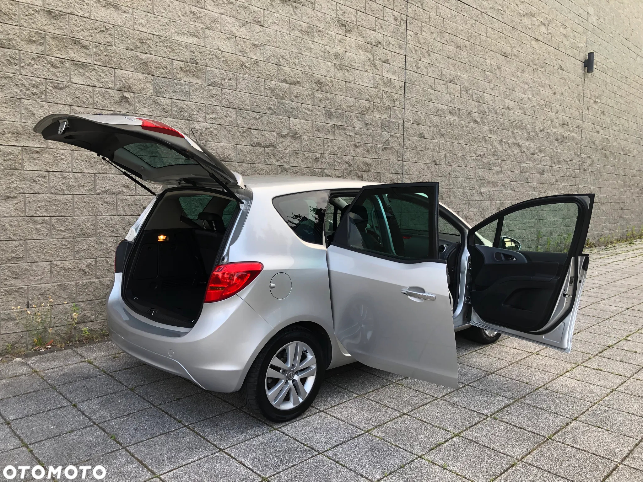 Opel Meriva 1.4 T Cosmo - 26