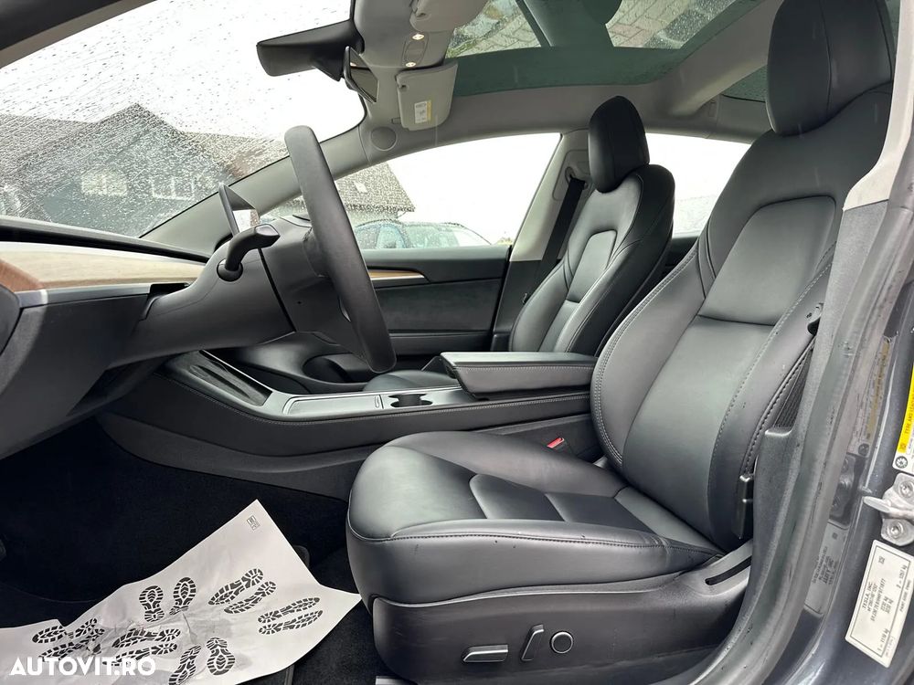 Tesla Model 3 AWD Long Range - 26