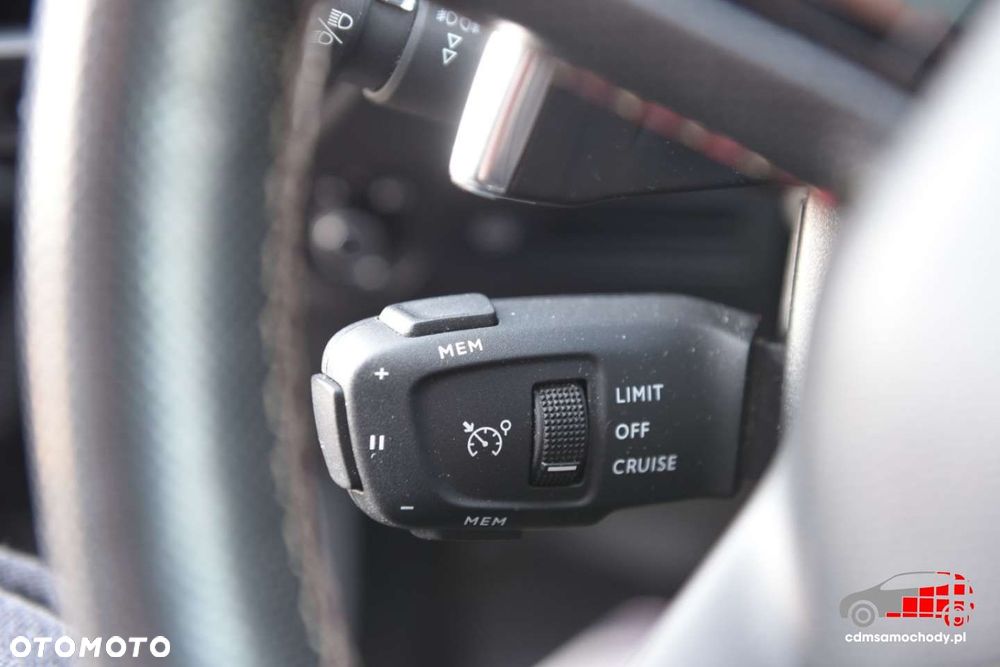 DS Automobiles DS 7 Crossback - 35