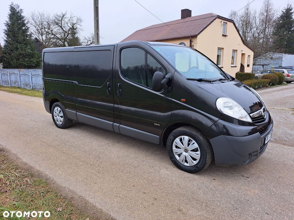 Opel Vivaro - 2
