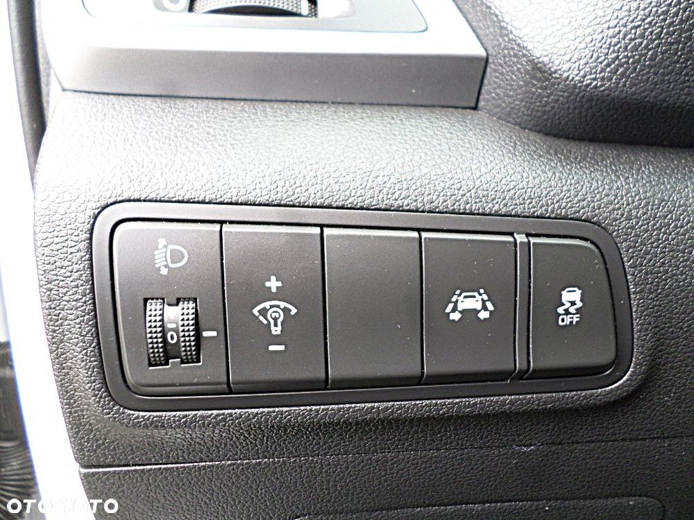 Hyundai Tucson 1.6 GDI BlueDrive Style 2WD - 27