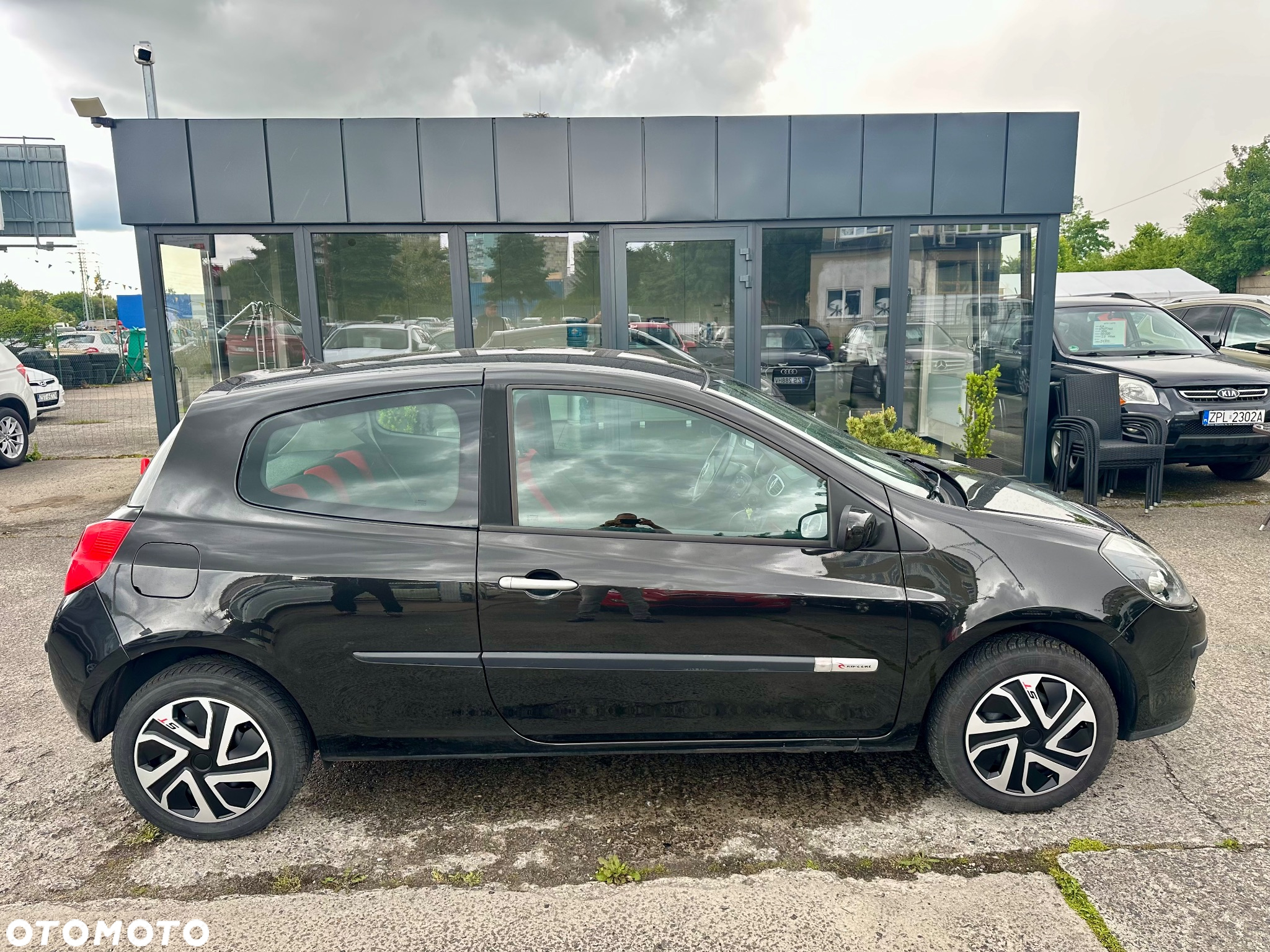 Renault Clio 1.2 16V Ripcurl - 9