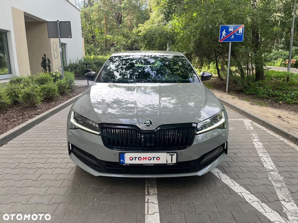 Skoda Superb 2.0 TSI Sportline DSG - 2