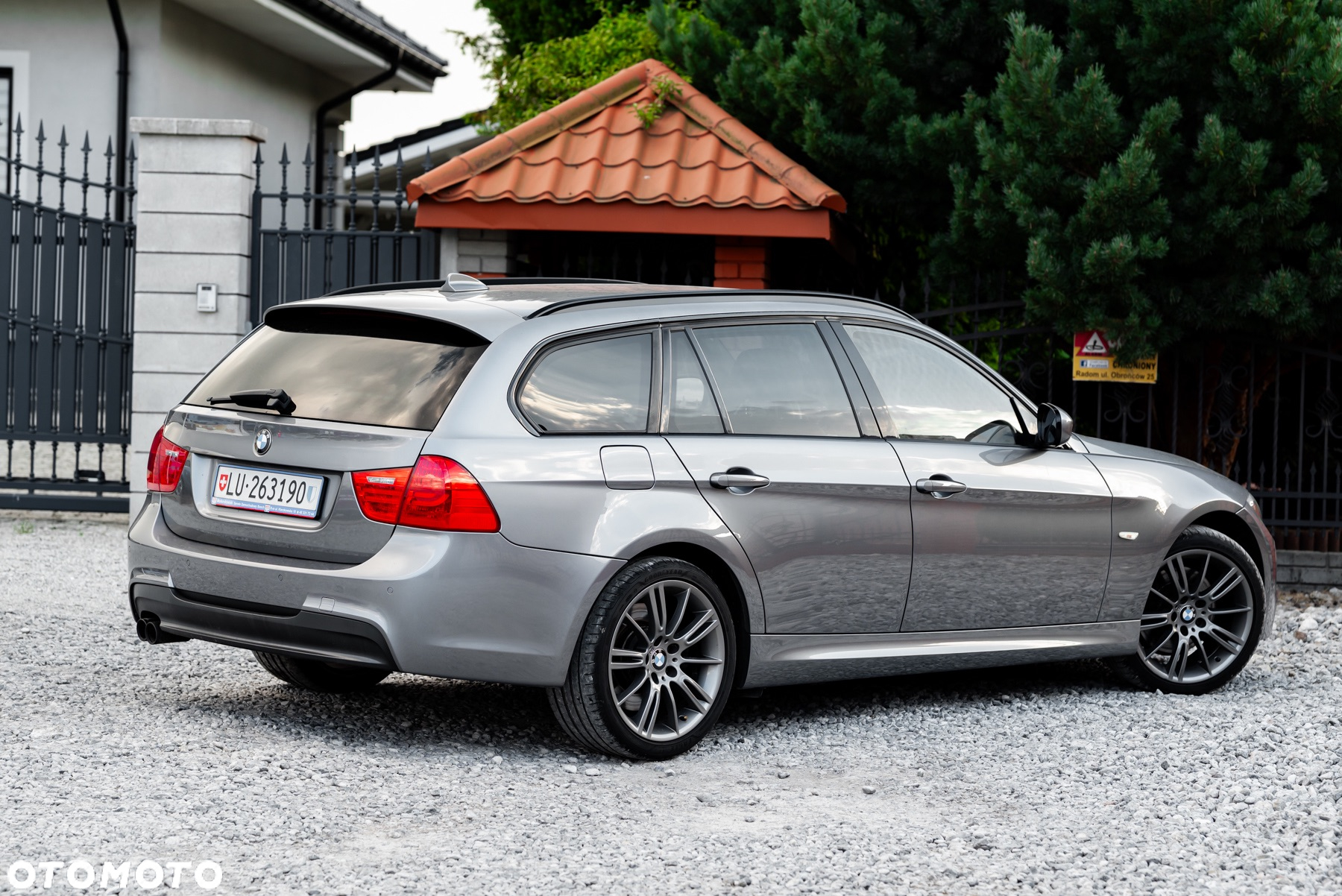 BMW Seria 3 330d xDrive DPF Touring Edition Sport - 3