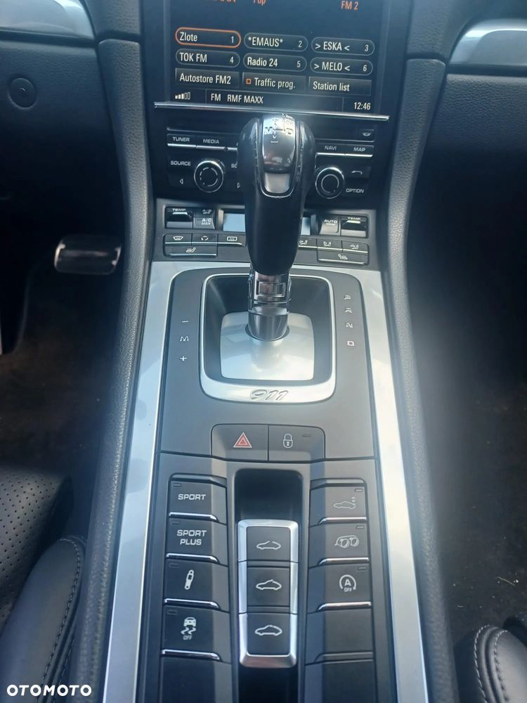 Porsche 911 Carrera S PDK - 10