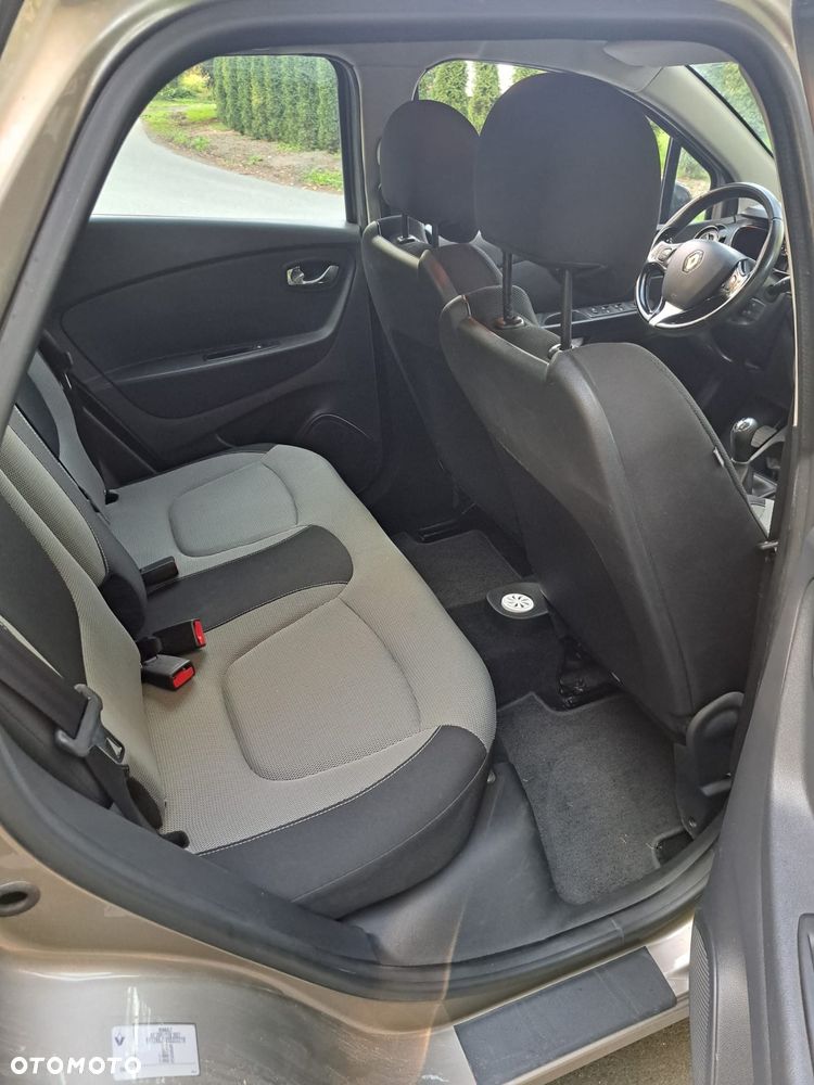 Renault Captur - 21
