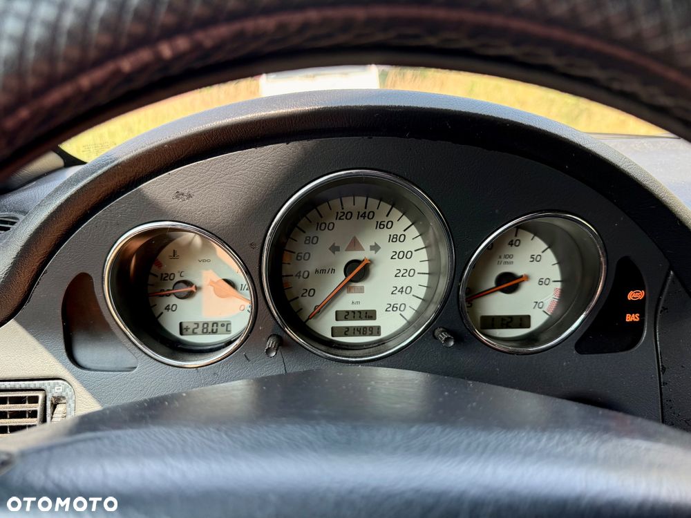 Mercedes-Benz SLK 200 - 12