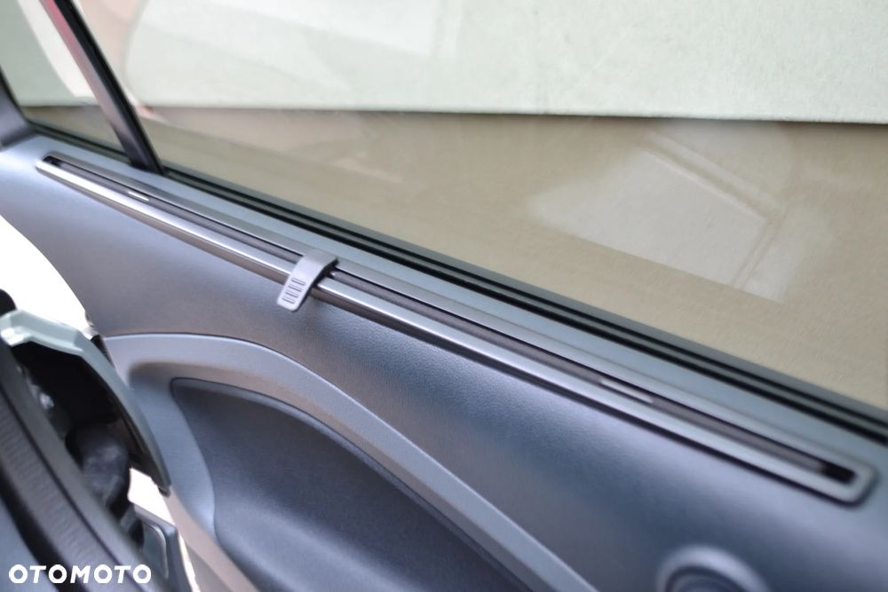 Ford Grand C-MAX 1.0 EcoBoost Start-Stopp-System Trend - 24