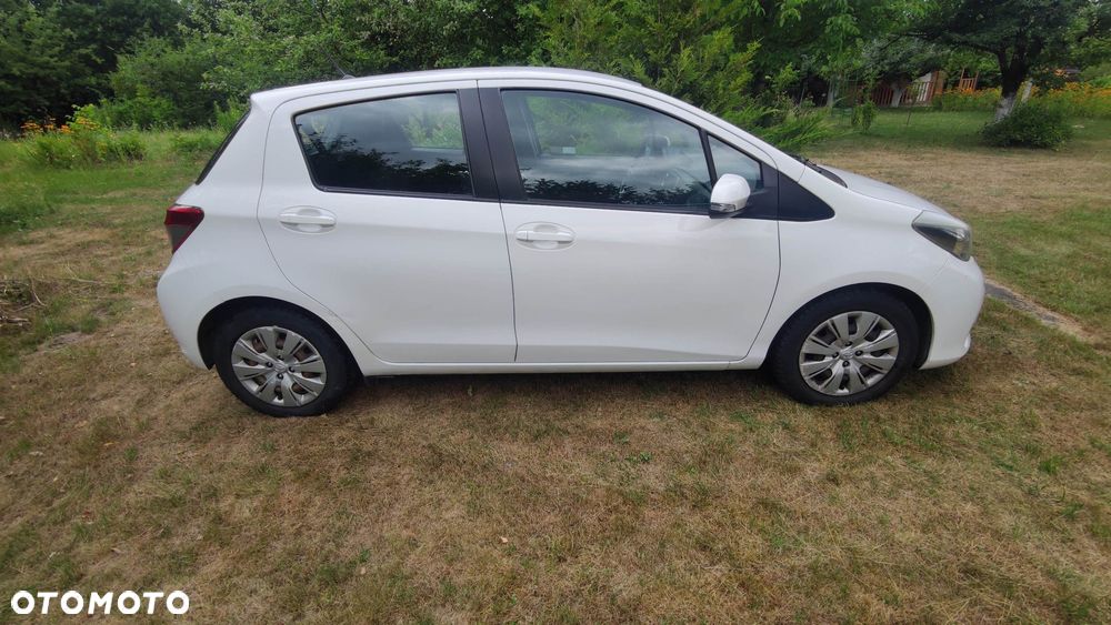 Toyota Yaris - 4