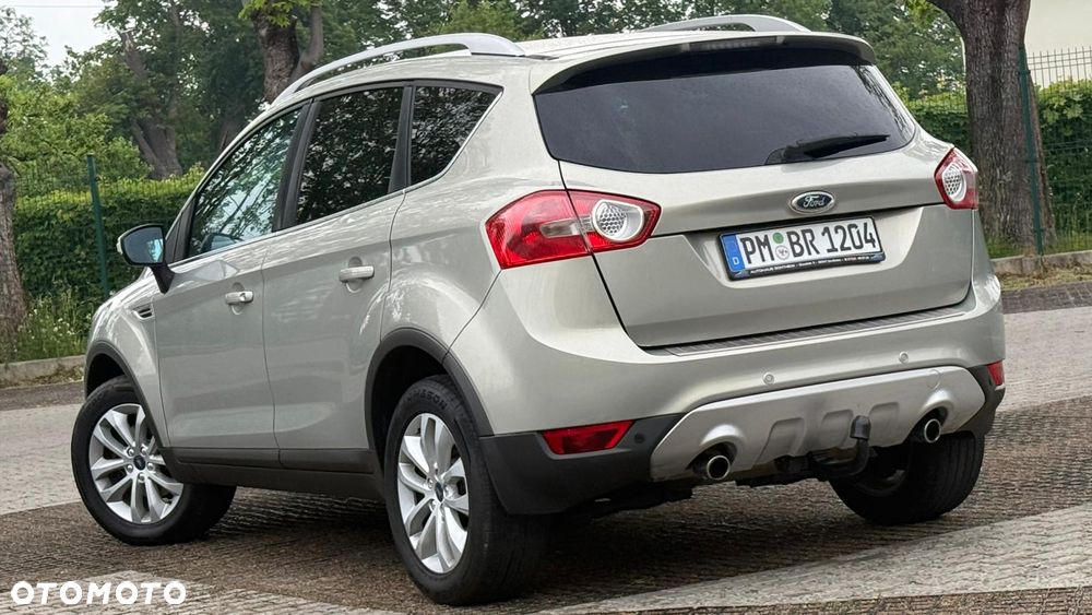 Ford Kuga 2.0 TDCi 4x4 Titanium - 25