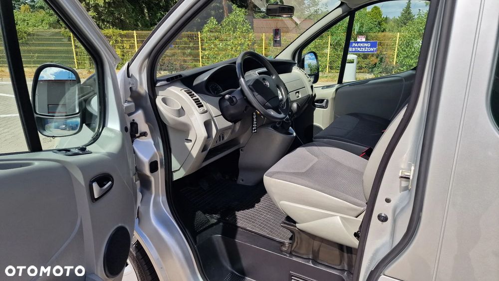 Opel Vivaro L2H1 2.9t - 5