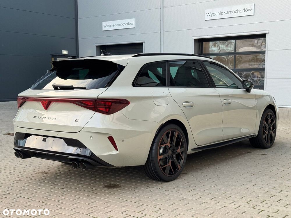 Cupra Leon Sportstourer - 4