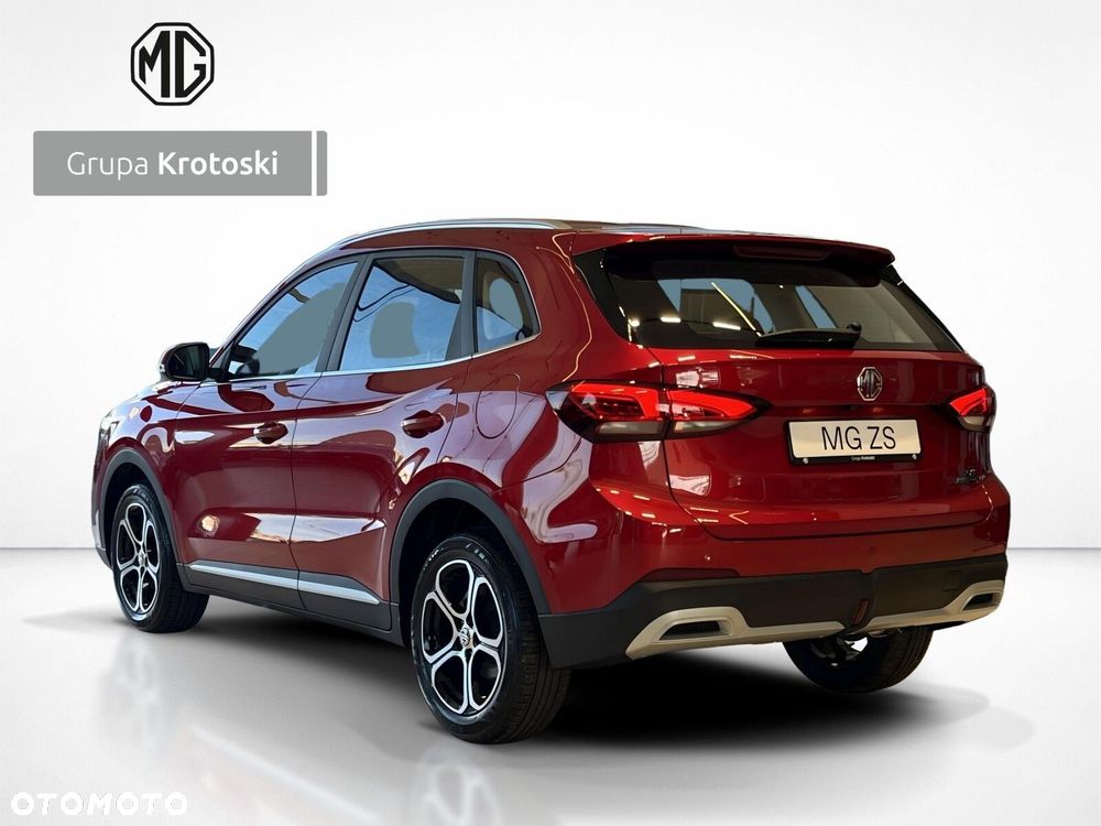 MG ZS - 5