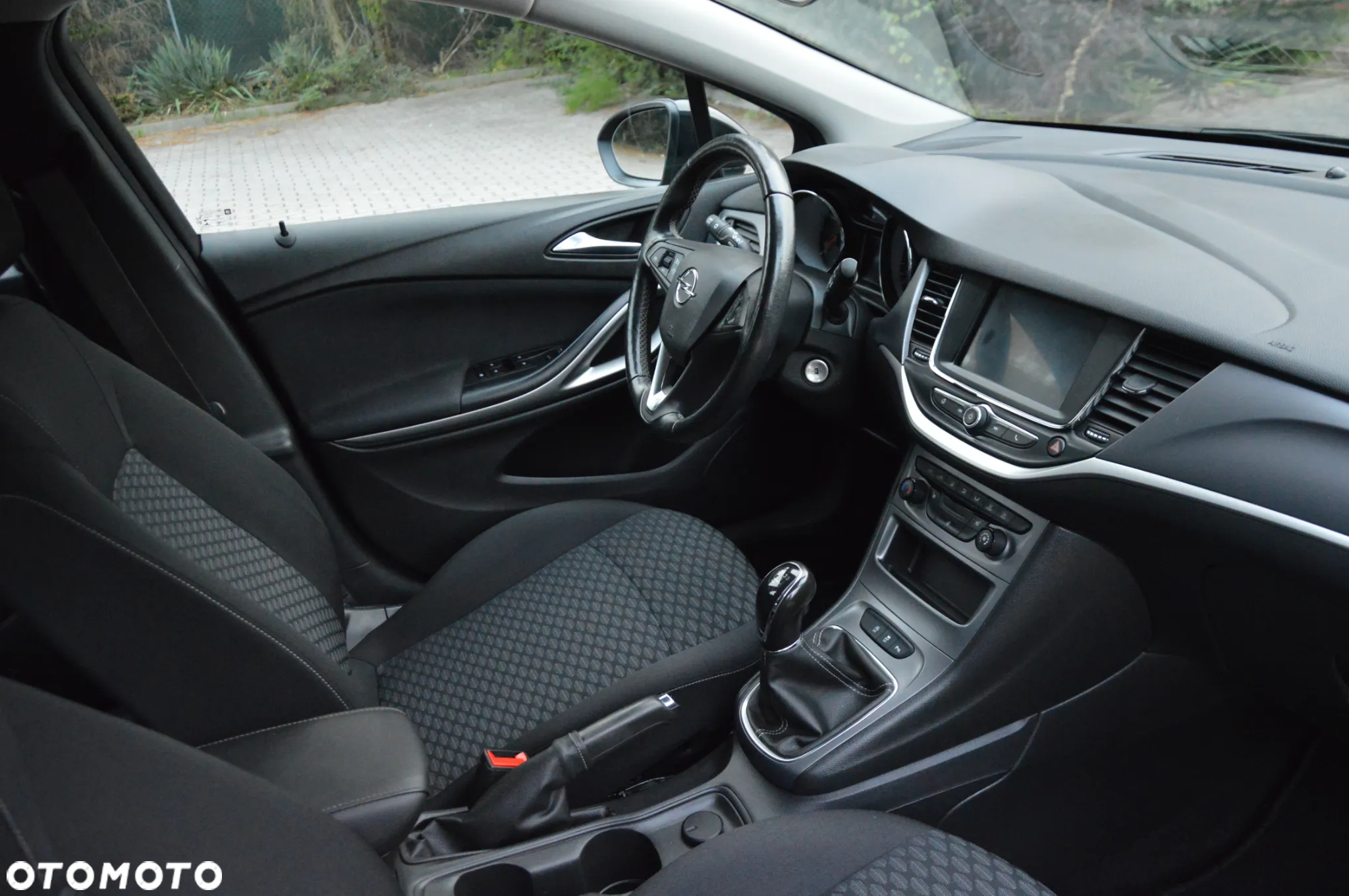Opel Astra 1.2 Turbo Start/Stop Sports Tourer Edition - 22