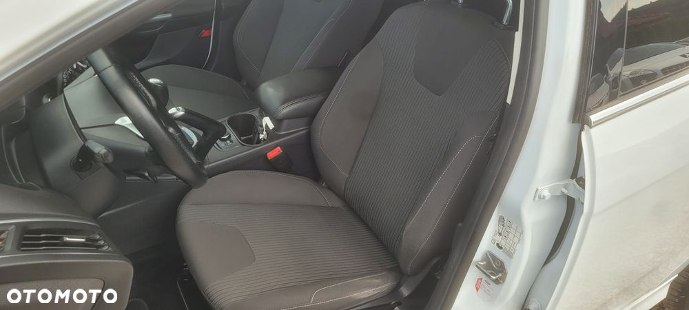 Ford Focus - 29