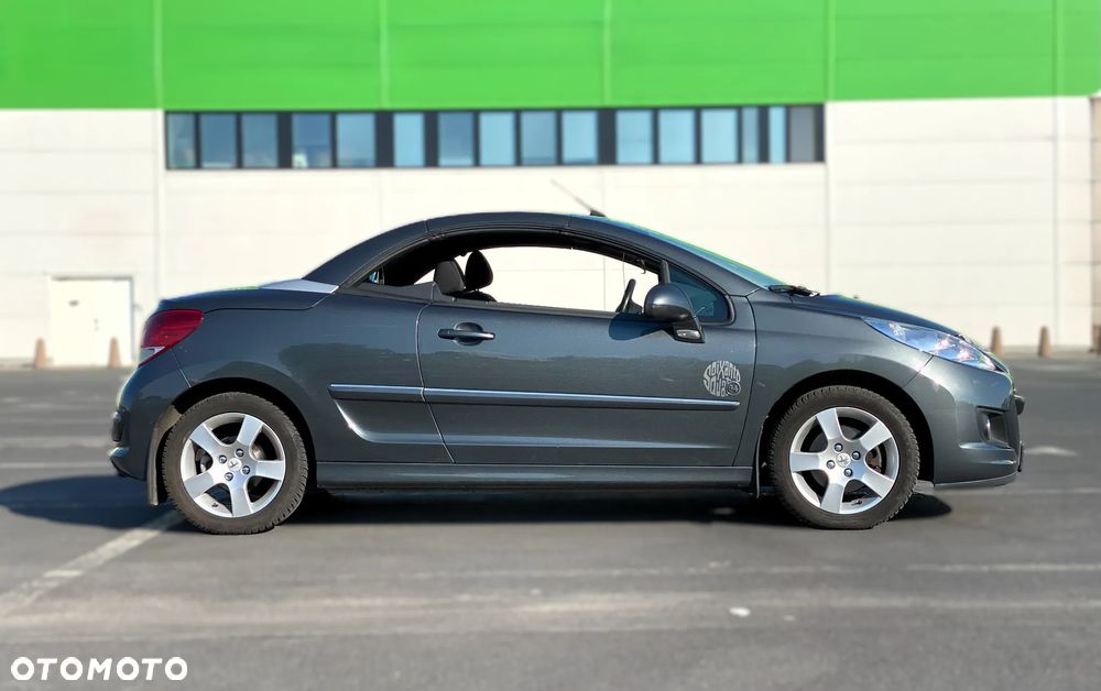 Peugeot 207 CC - 4
