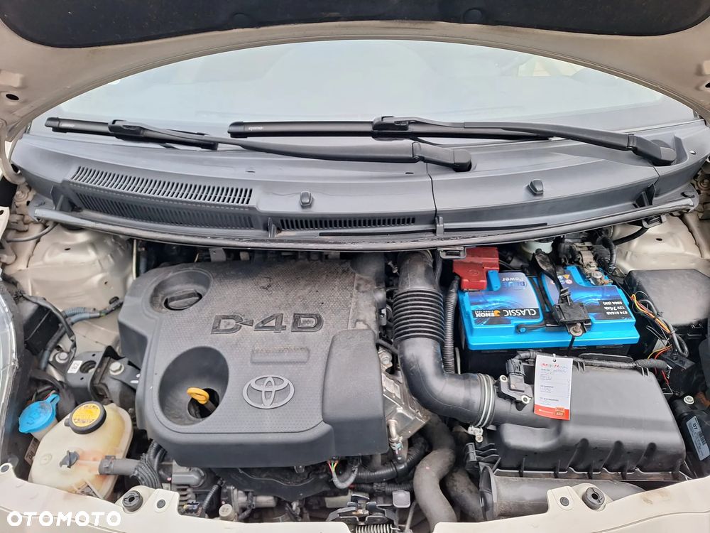 Toyota Yaris 1.4 D-4D - 8