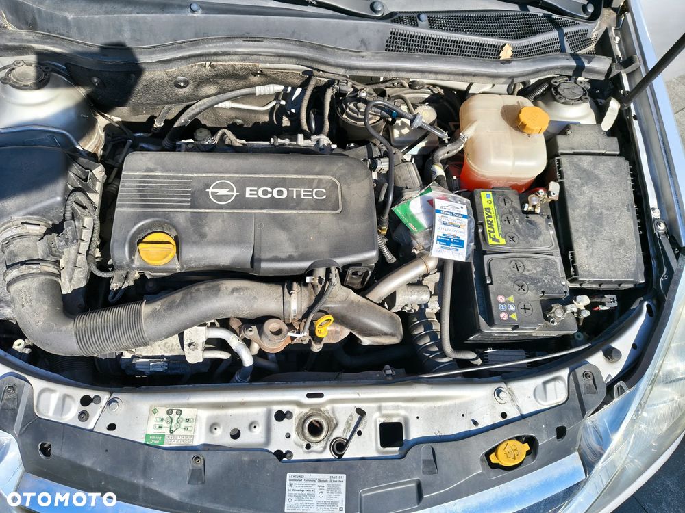 Opel Astra 1.7 CDTI ecoFLEX - 11