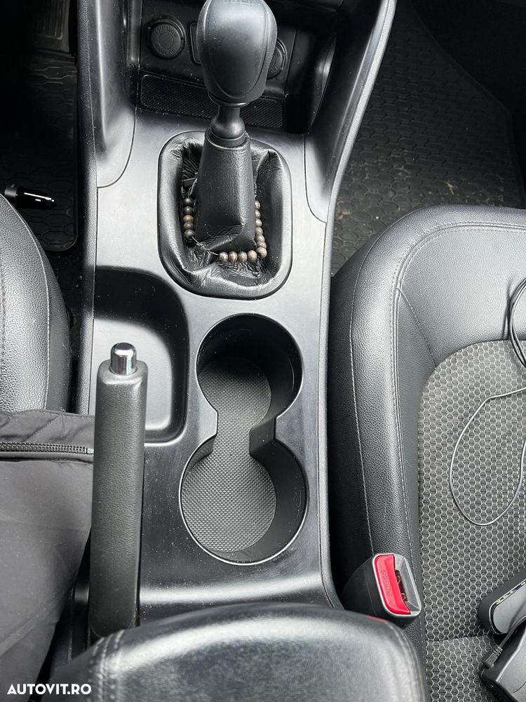 Hyundai ix35 2.0 CRDI High 4WD GLS Style HEAT+ - 12