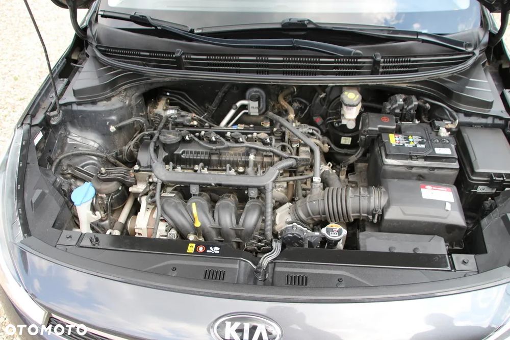 Kia Rio 1.2 Attract - 19