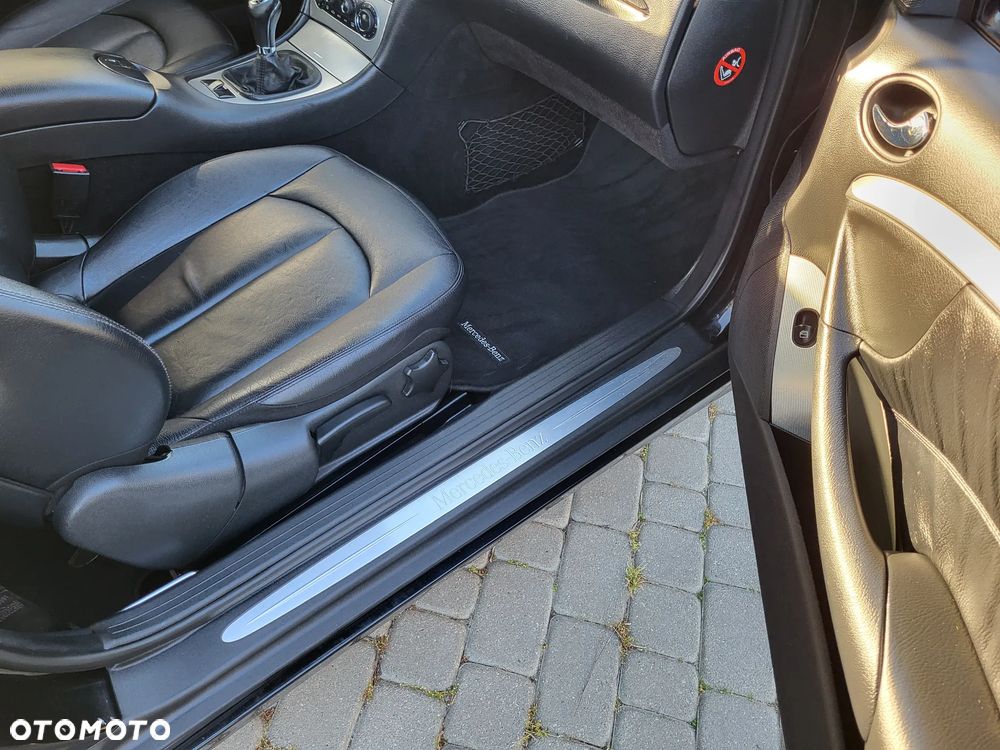Mercedes-Benz CLK - 34