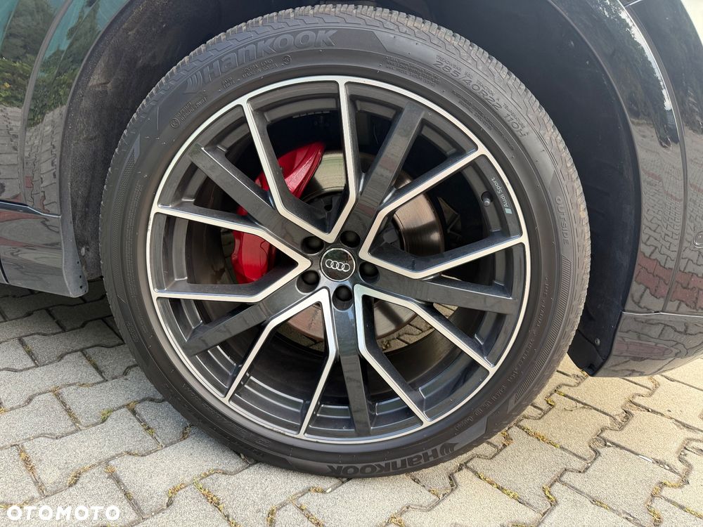 Audi Q8 - 18