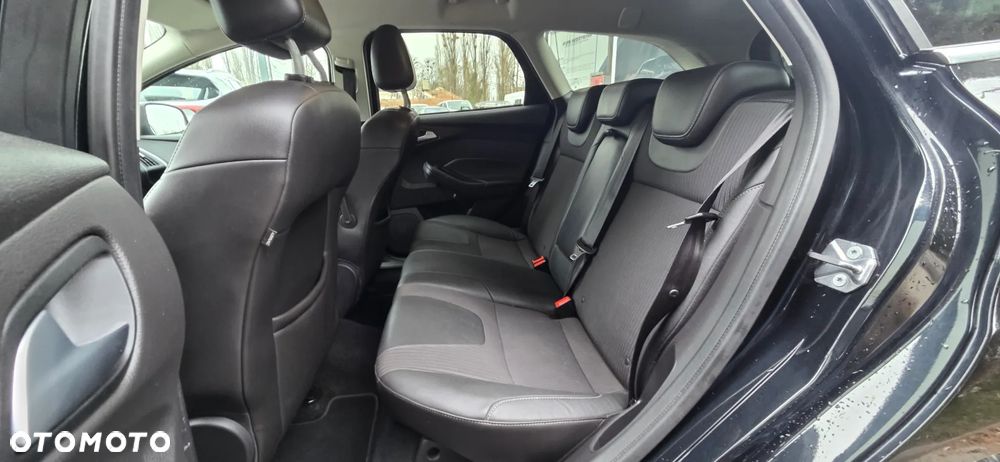 Ford Focus SW 2.0 TDCi Titanium - 34
