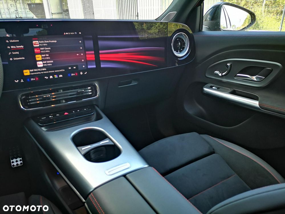 Mercedes-Benz GLB 200 mHEV 4-Matic 8G-eDCT - 15