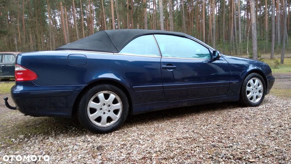 Mercedes-Benz CLK - 13
