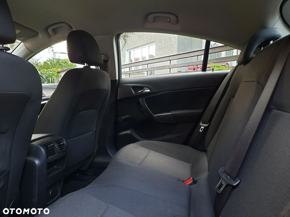 Opel Insignia 1.8 Edition - 25