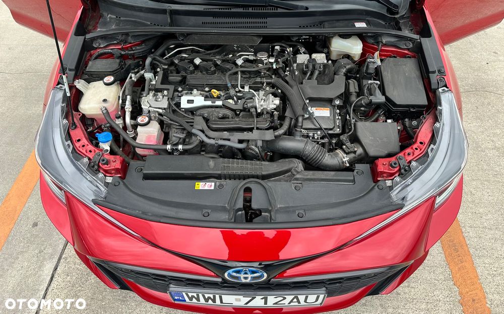 Toyota Corolla 2.0 Hybrid Executive - 34