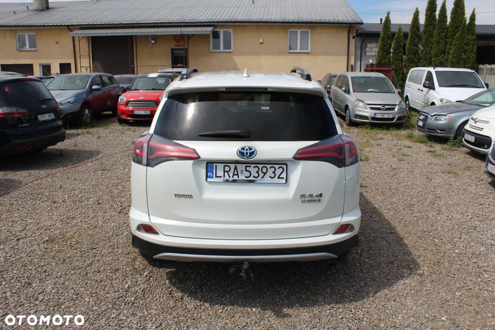 Toyota RAV4 - 10