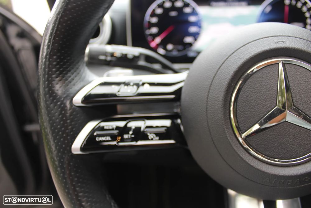 Mercedes-Benz C 300 e T 9G-TRONIC AMG Line - 27