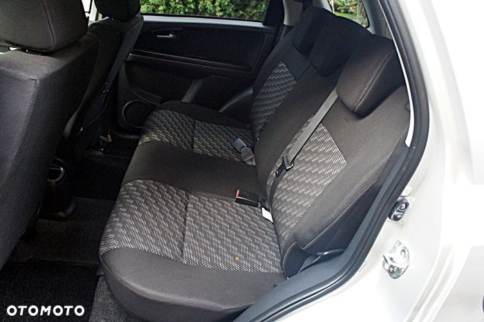 Suzuki SX4 1.6 VVT 4x2 Comfort - 22