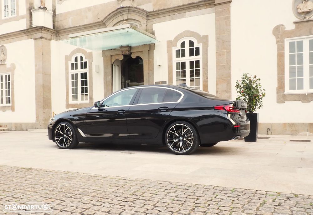 BMW 530 e Line Luxury - 8