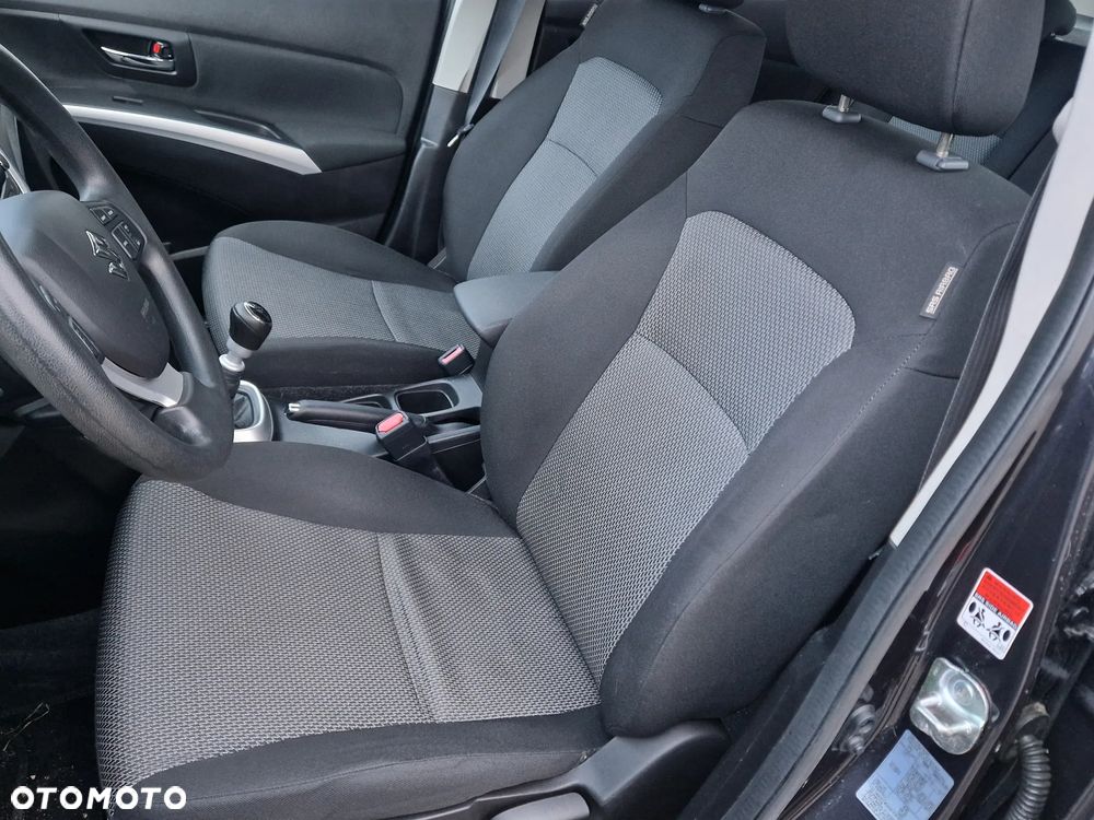 Suzuki SX4 S-Cross 1.6 DDiS 4x2 Comfort - 29