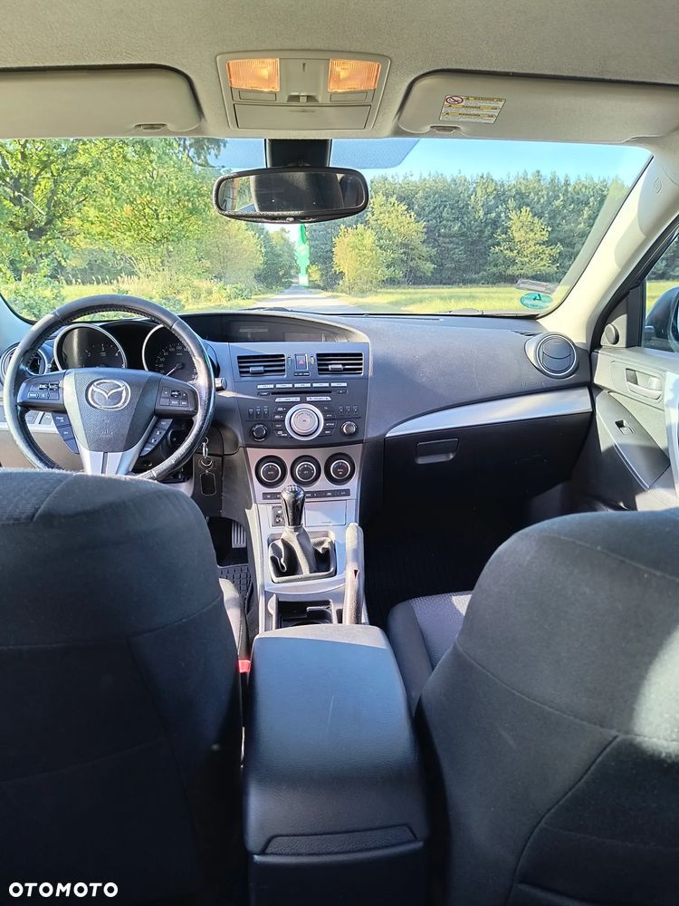 Mazda 3 - 13