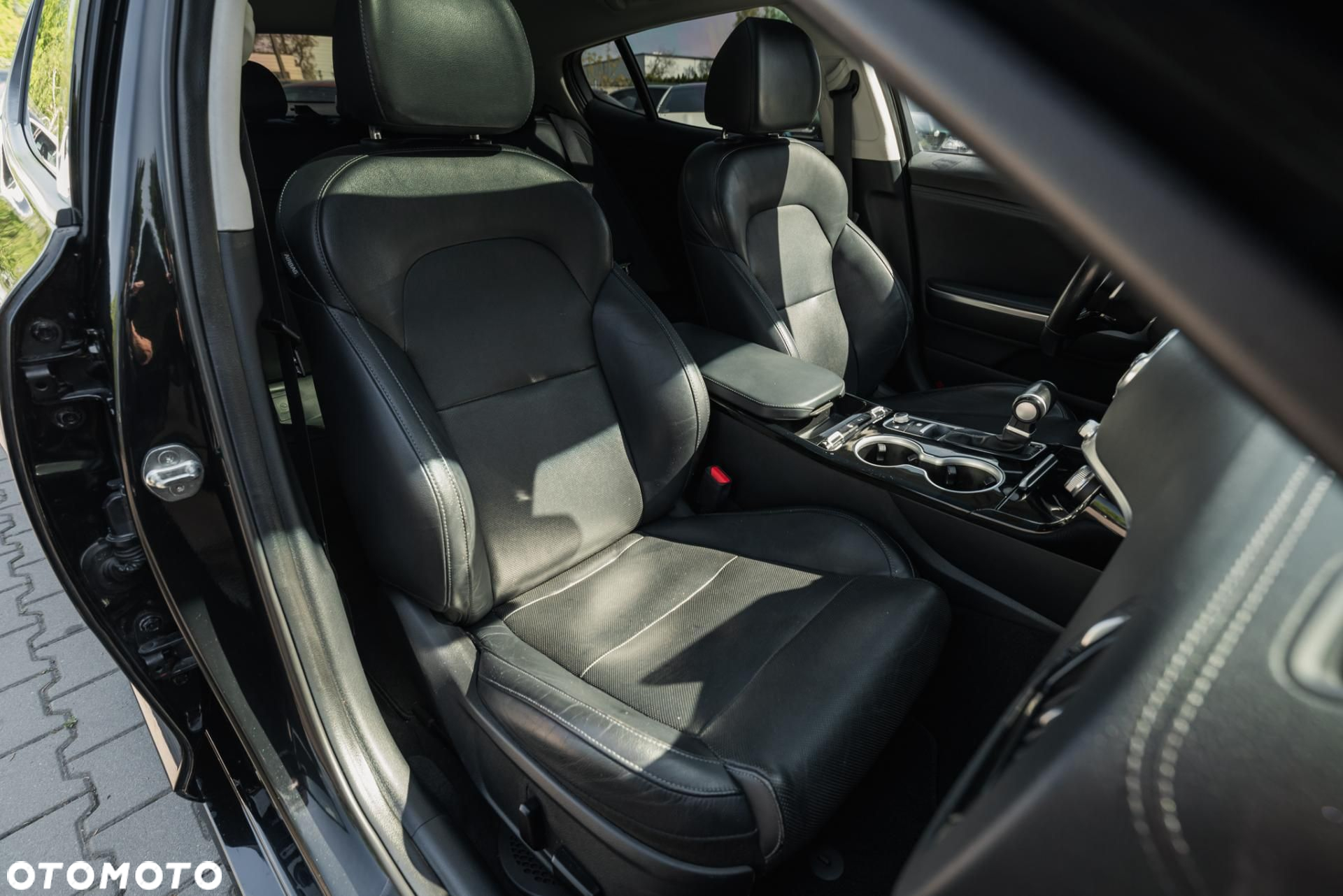 Kia Stinger - 15