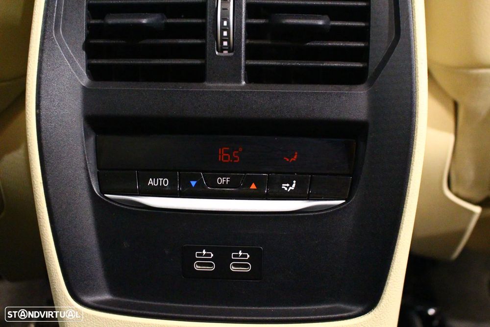 BMW 320 e Line Luxury Auto - 23