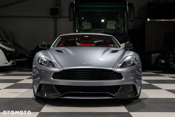 Aston Martin Vanquish